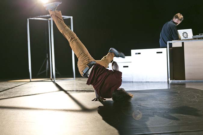 «bits C 128Hz» miR Compagnie